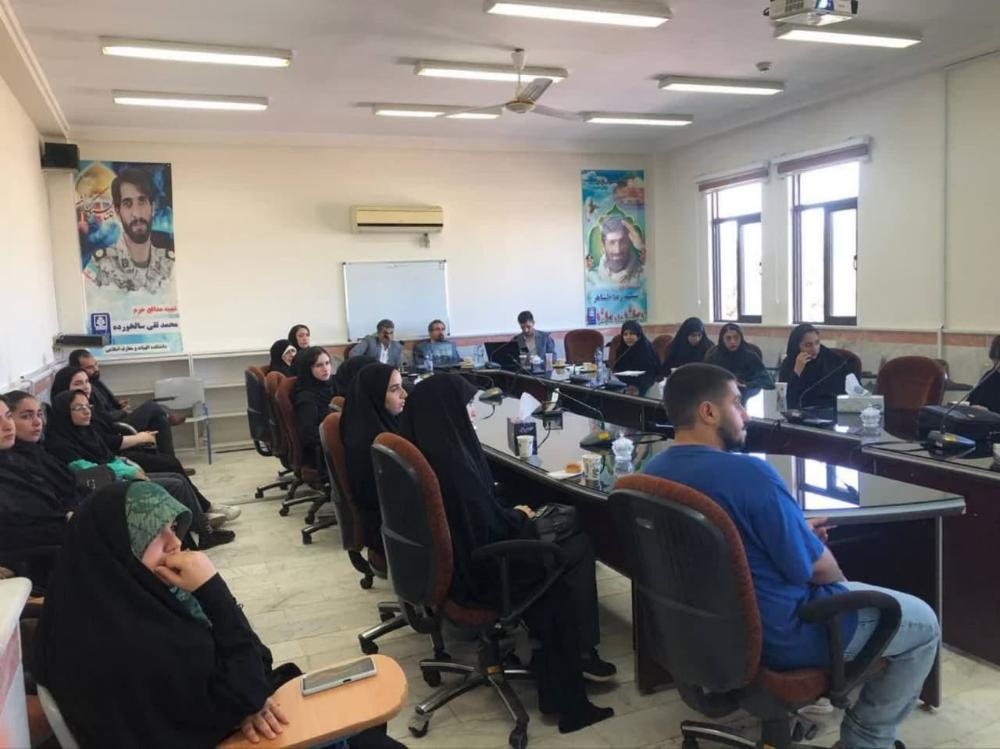 برگزاری پیشنشست اولین همایش فلسفه برای کودکان در دانشگاه مازندران