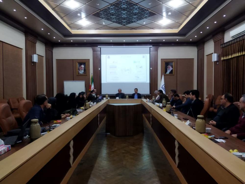سلسله نشستهای تبیین سیاستها و برنامههای پژوهش و فناوری دانشگاه مازندران برگزار شد