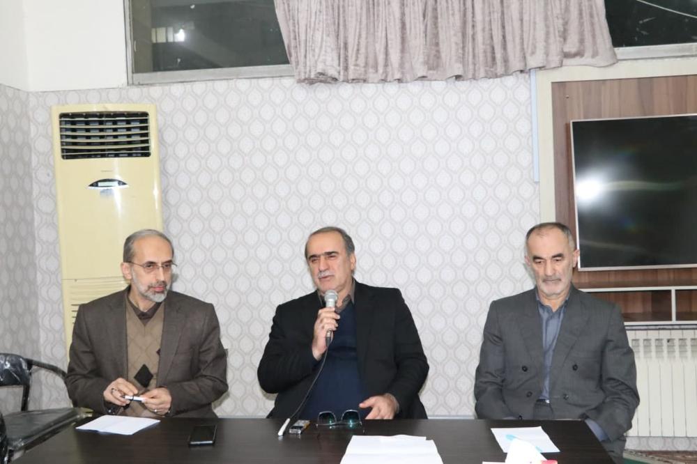نشست صمیمی هیات رییسه دانشگاه مازندران با دانشجویان مجتمع خوابگاهی حضرت زینب(س)